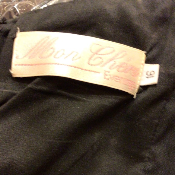 💕3X HP💕⬇️PD⬇️Mon Cheri Black with silver evening ball gown with matching shawl - Picture 10 of 12